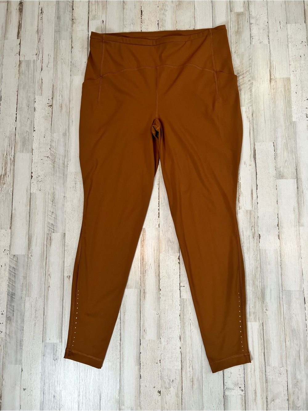 Lululemon Swift Speed High-Rise Tight 28”